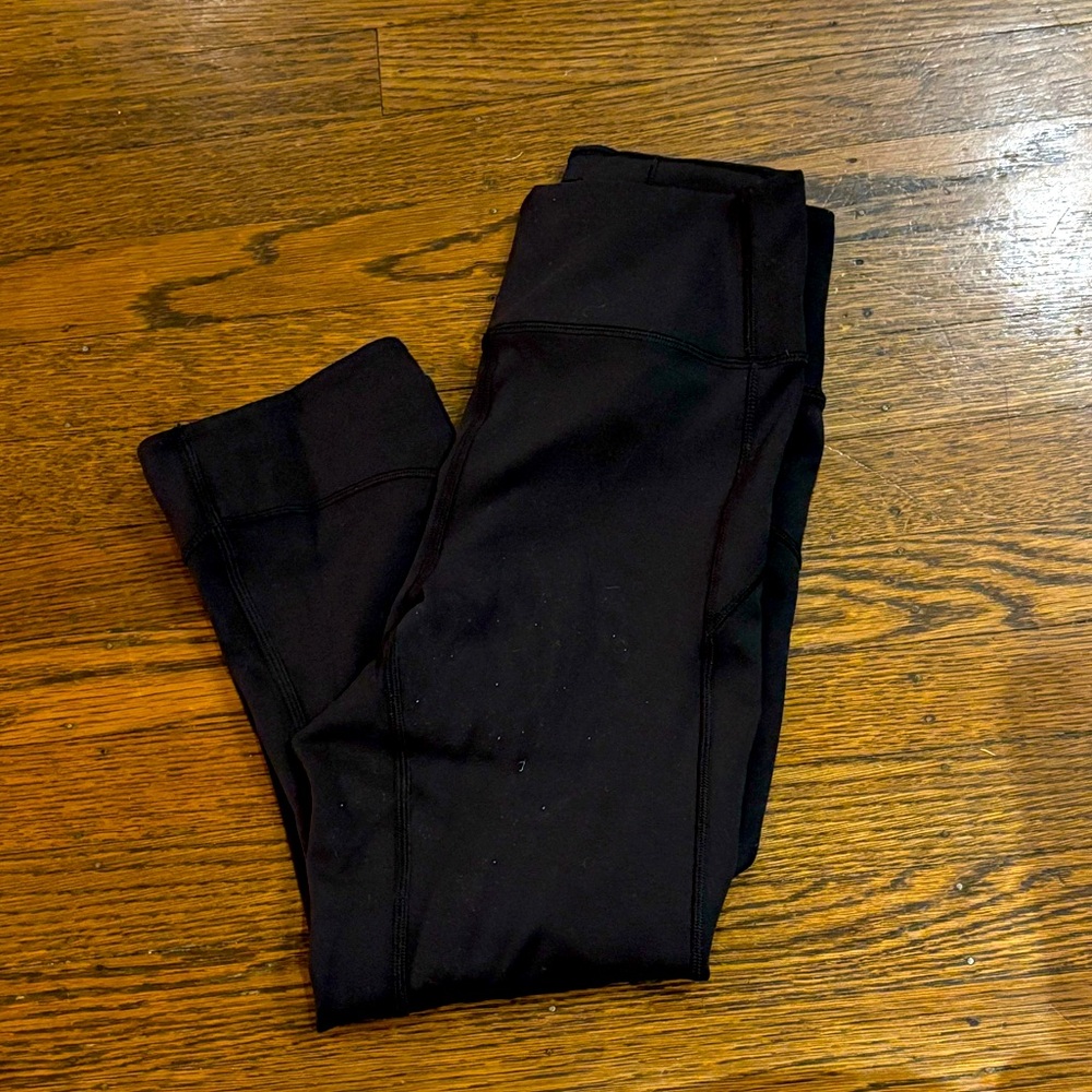 lululemon Align™ High-Rise Crop SZ. 6